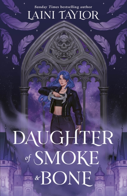 Daughter Of Smoke And Bone - Laini Taylor
